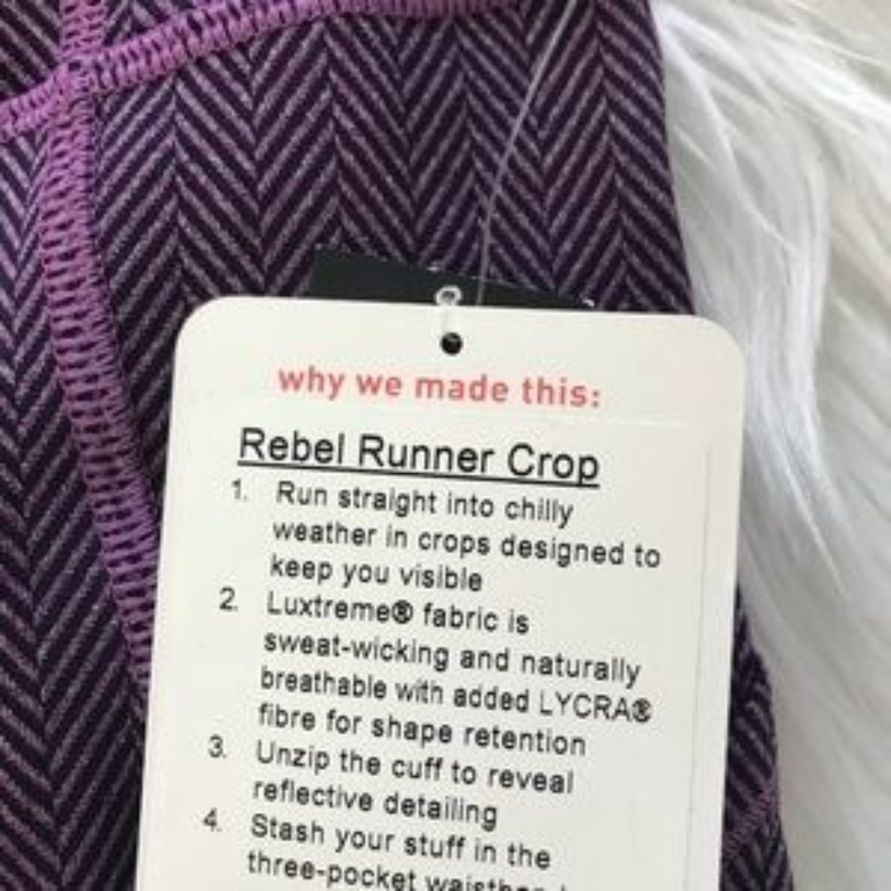 Lululemon Herringbone Crop